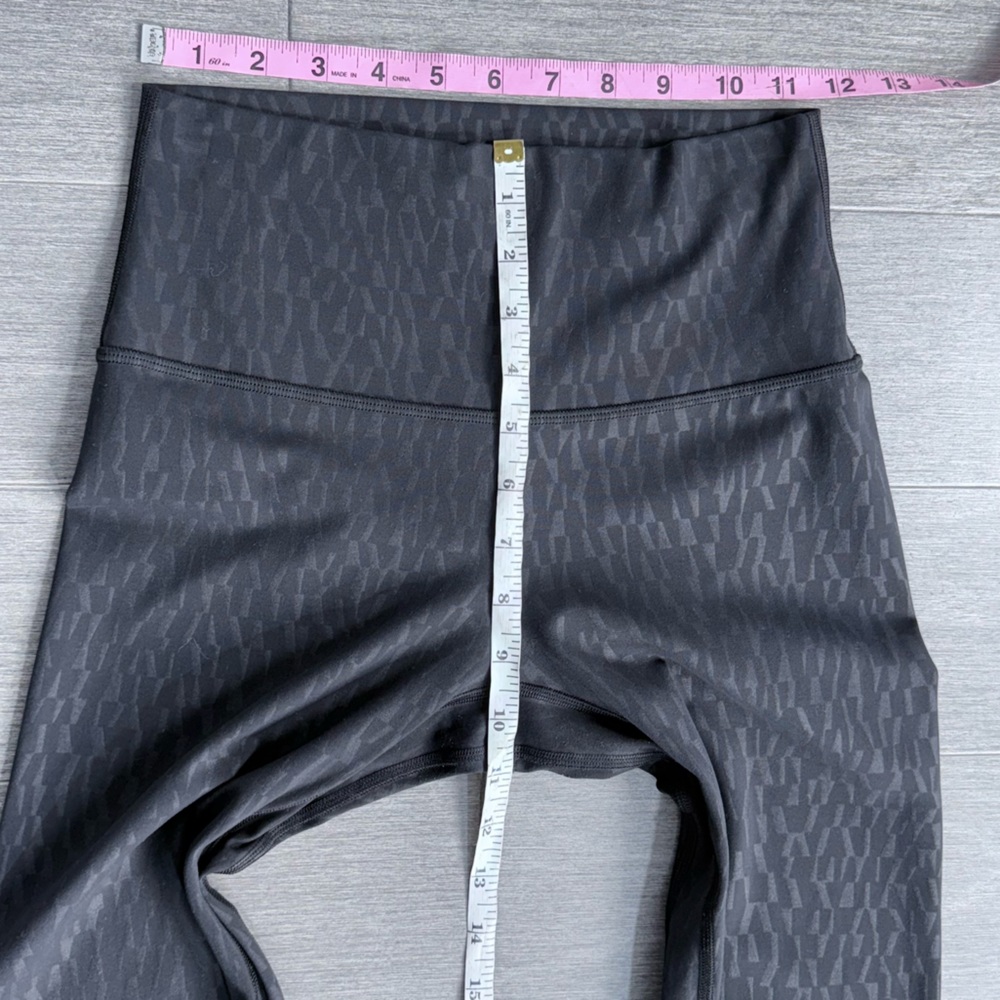 Lululemon Align High Rise Pant 25" Segment Emboss Black Leggings 6 Nulu W5DUYS - Picture 13 of 15